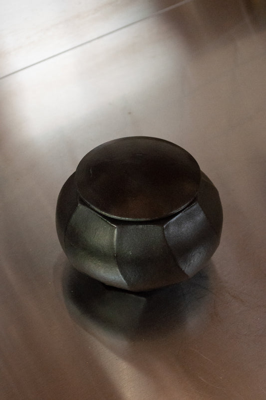 twist jar
