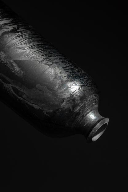 bucchero etrusco _ bottle