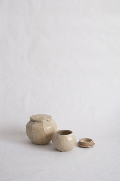 twist jar