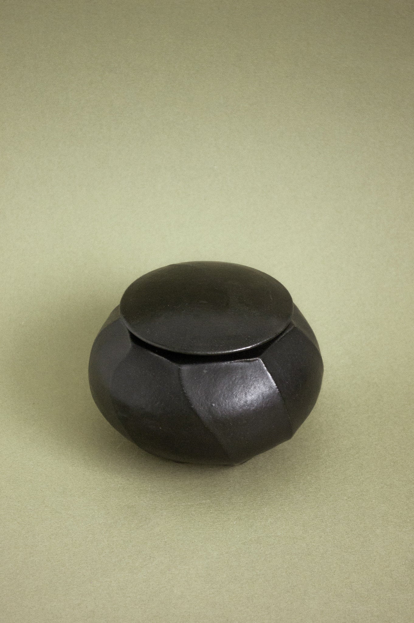 twist jar