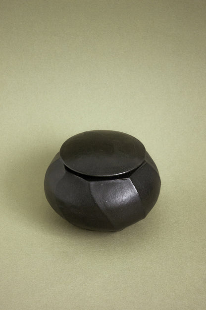 twist jar